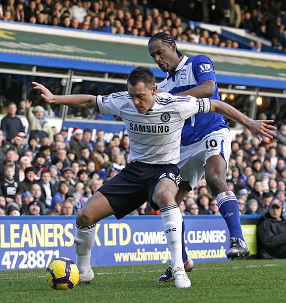 频繁打破对 频繁打破对