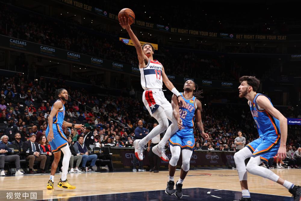 通过精细的 通过精细的